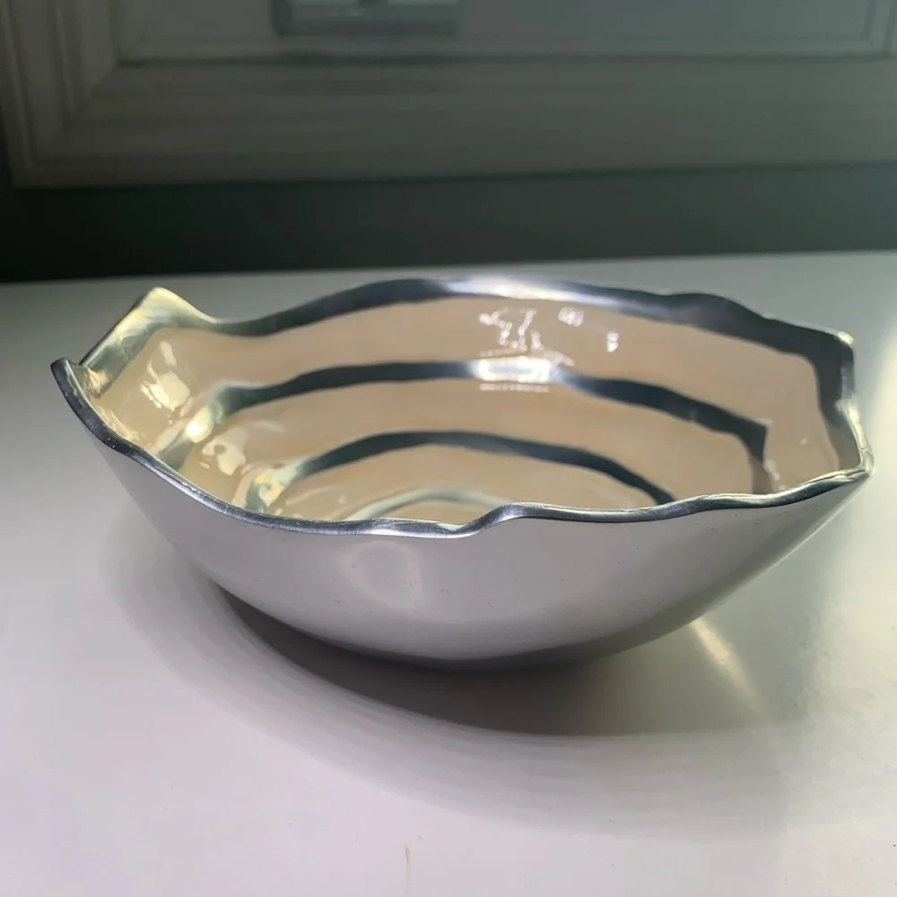Michael Wainwright Signed 7” COMO Enamel and Aluminum Art Bowl - Picture 16 of 16